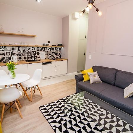 Apartamenty Diamond Estates Краков Экстерьер фото