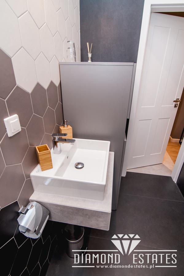 Apartamenty Diamond Estates Краков Экстерьер фото
